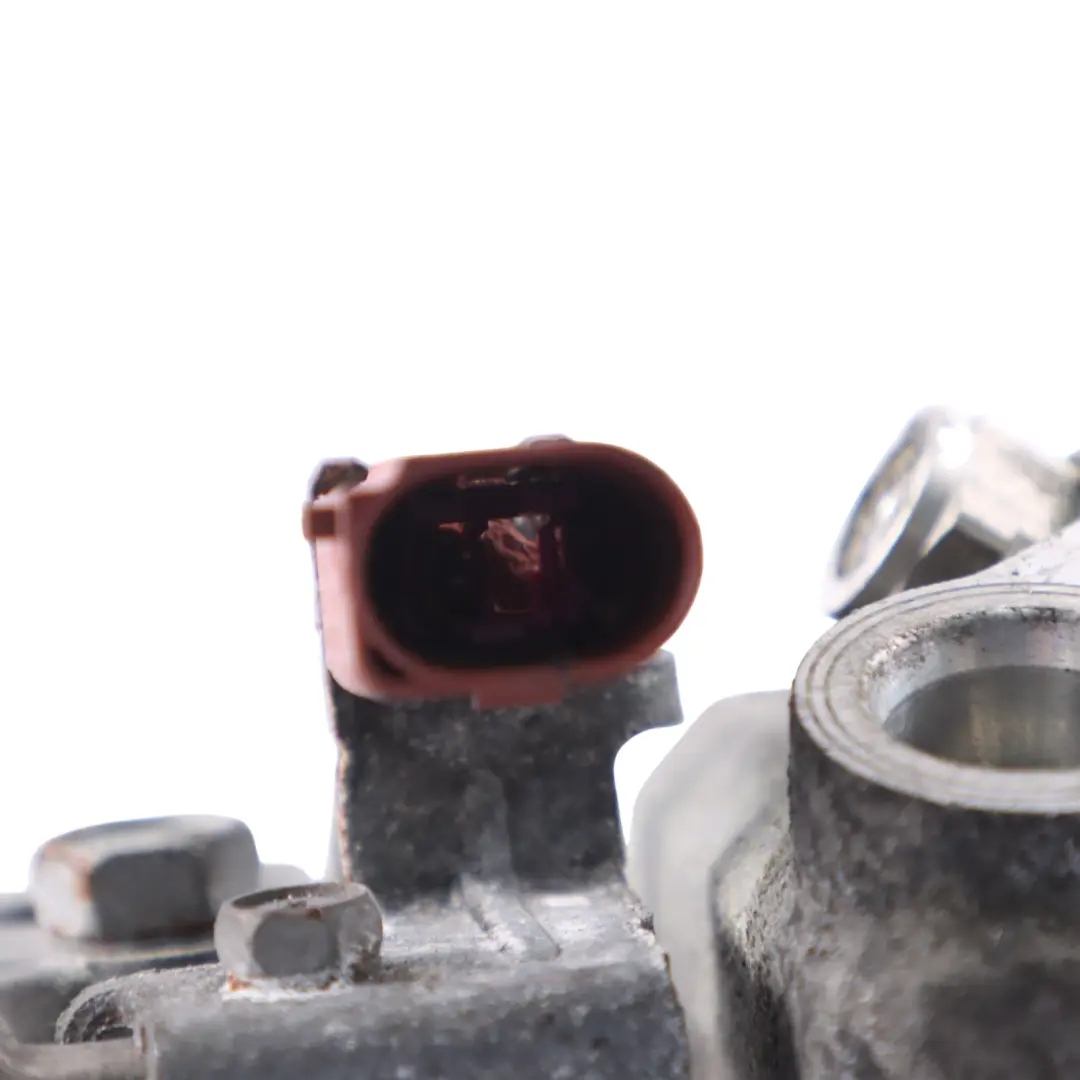 Conditioning Compressor Audi A4 B8 A5 8T 2.0 TDI A/C Pump to Air with Part number 8K0260805N Air Conditioning Compressor Audi A4 B8 A5 8T 2.0 TDI A/C Pump - SKU 8K0260805N - Part number 8K0260805N