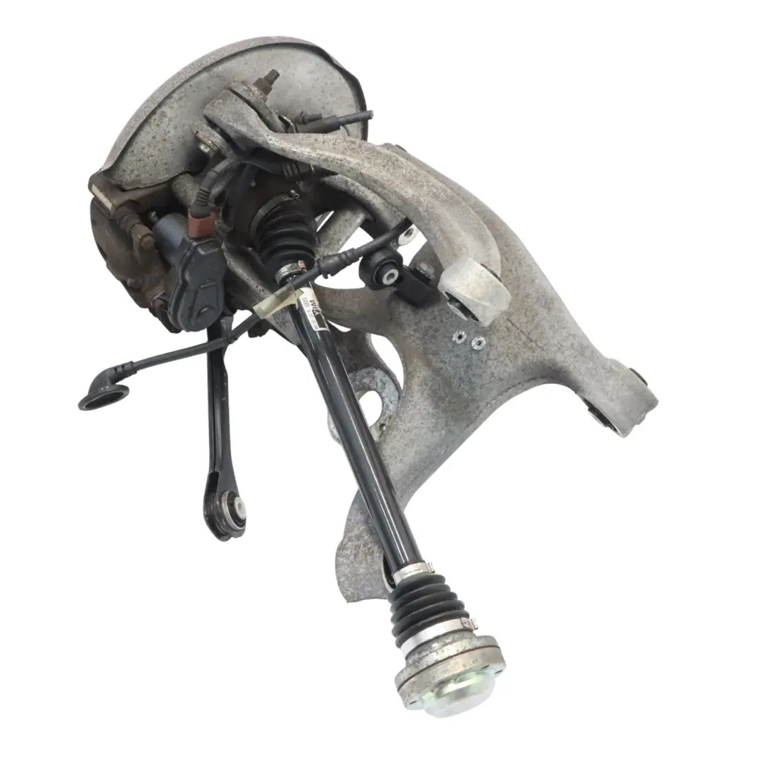 Audi A5 8T Suspension jambe arrière droite Support de roue Arbre de sortie - SKU 8K0505432AR - Numéro de pièce 8K0505432AR