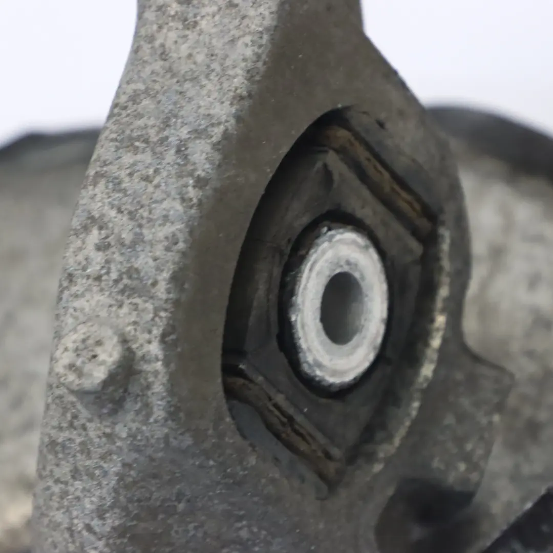 Audi A5 8T Rueda Trasera Derecha Cubo de la Rueda Soporte de Disco de Freno - SKU 8K0505432AP-1 - Número de pieza 8K0505432AP