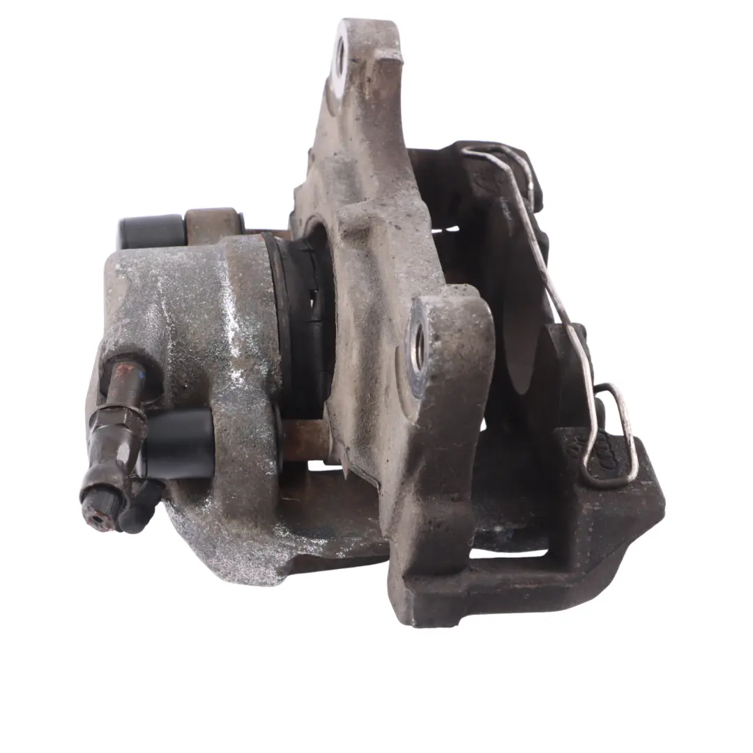 Pinza de Freno Delantera Derecha para Audi A5 8T con número de pieza 8K0615124C Audi A5 8T Pinza de Freno Delantera Derecha - SKU 8K0615124C - Número de pieza 8K0615124C