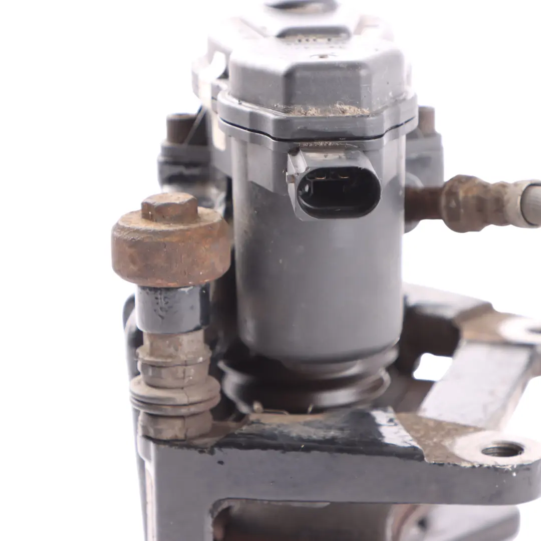 Audi RS4 B8 pinza de freno trasero izquierdo rueda unidad frenado RS - SKU 8K0615403D - Número de pieza 8K0615403D