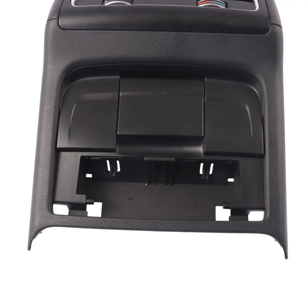 Hintere Mittel Konsole Heizung Lüftungsgitter für Audi A5 8T mit Teilenummer 8K0819203J Audi A5 8T Hintere Mittel Konsole Heizung Lüftungsgitter - SKU 8K0819203J - Teilenummer 8K0819203J