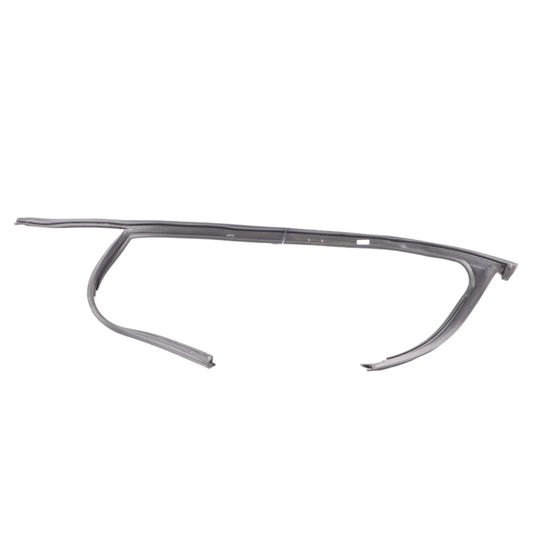 Audi A4 B8 Joint de rail guidage fenêtre porte avant caoutchouc droit - SKU 8K0837440F - Numéro de pièce 8K0837440F