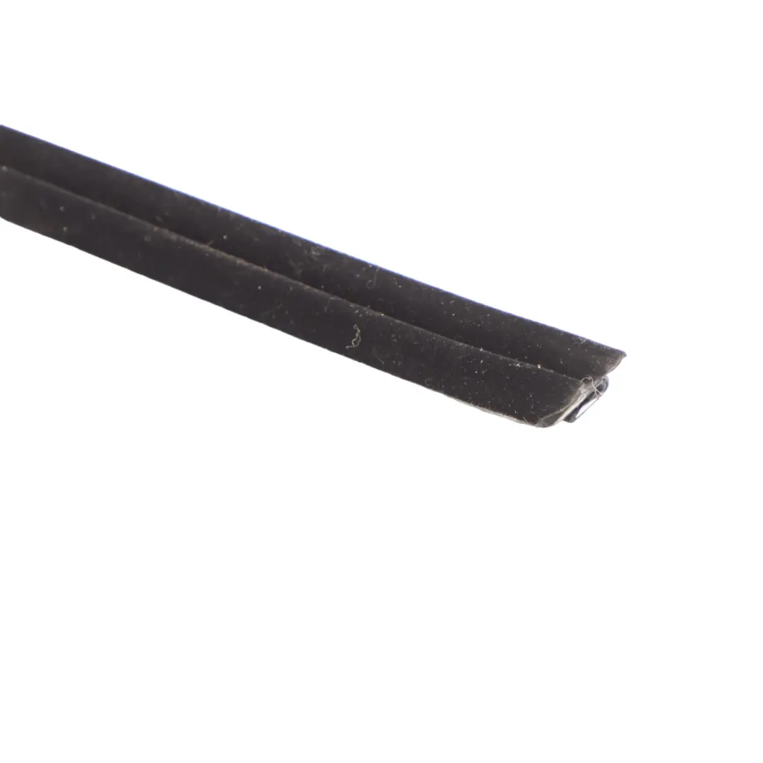 Audi A4 B8 Front Tür Dichtung Öffnung Gummi Links Innen - SKU 8K0837479C - Teilenummer 8K0837479C
