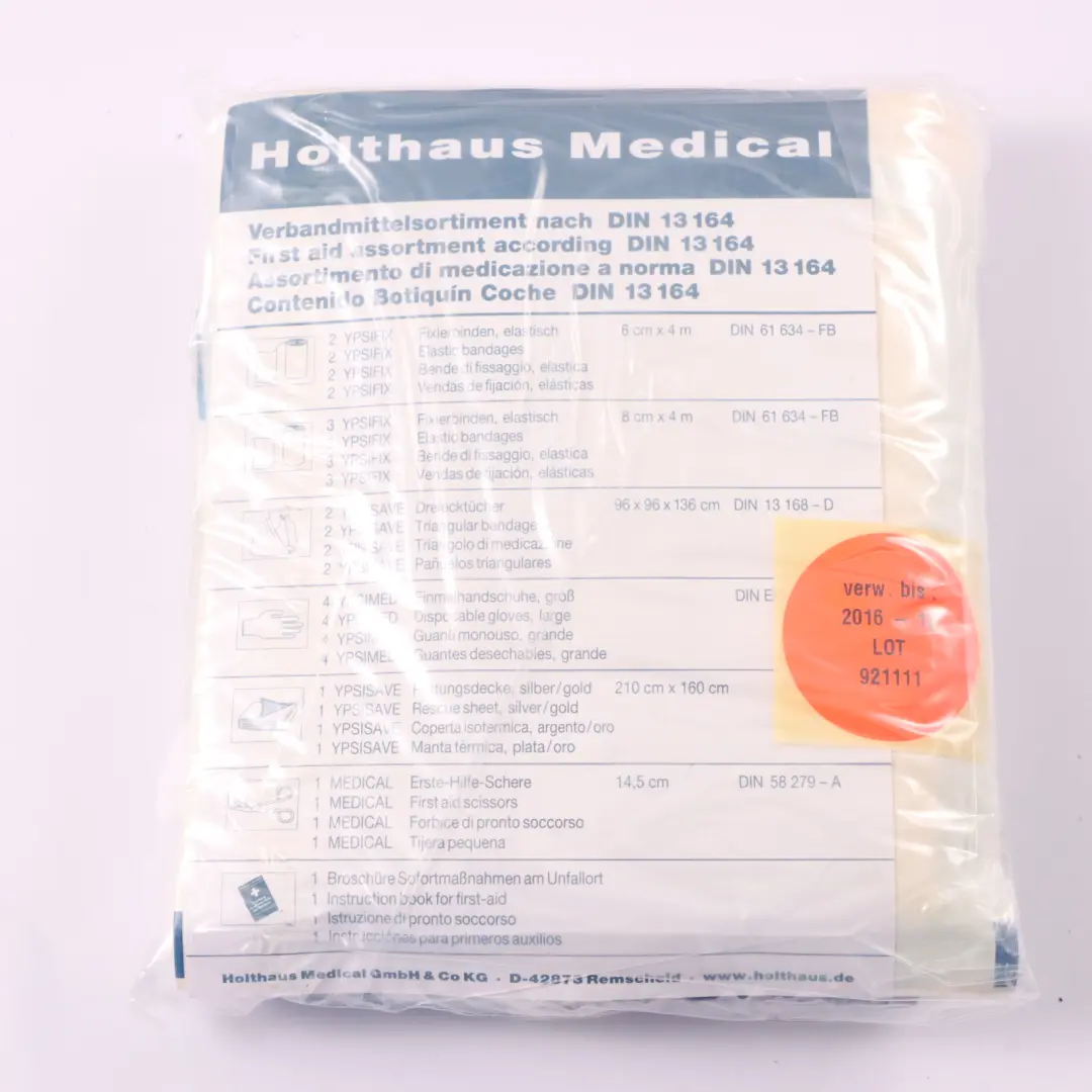 Audi A5 8T Kit de premiers secours Bandages D - SKU 8K0860282 - Numéro de pièce 8K0860282