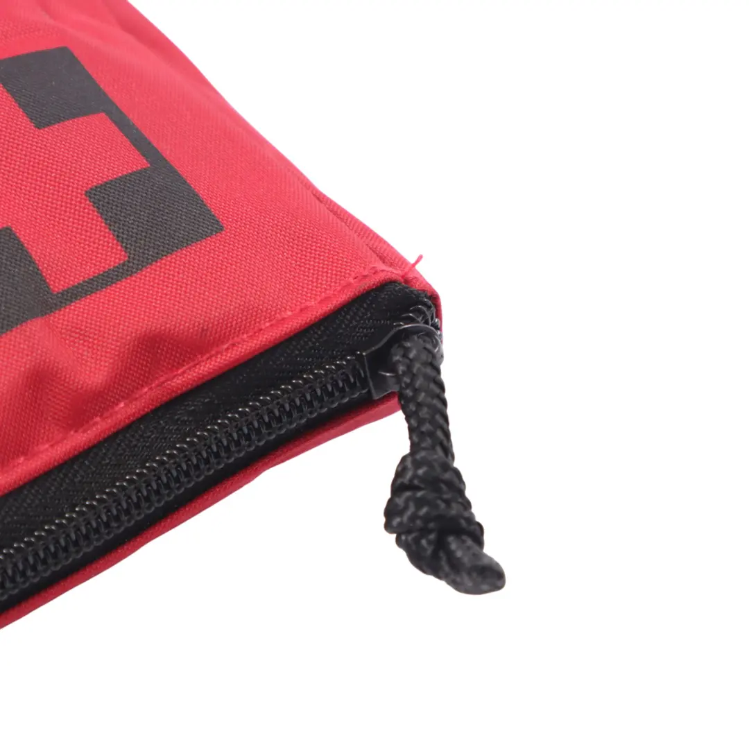 Kit de premiers secours Bandages pour Audi A5 8T à propos du numéro de pièce 8K0860282D Audi A5 8T Kit de premiers secours Bandages - SKU 8K0860282D - Numéro de pièce 8K0860282D