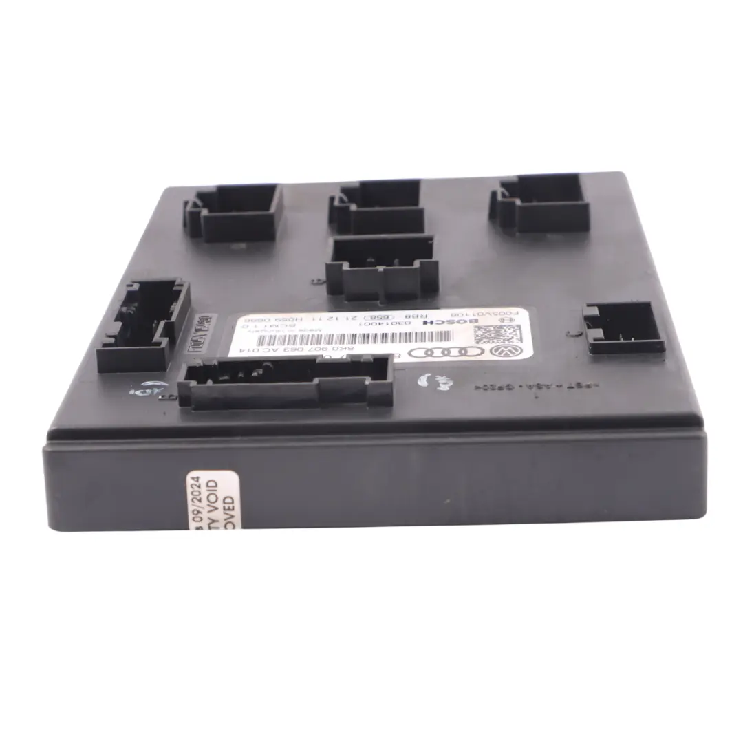 Audi A5 8T Onboard Comfort Supply Control Module Unit ECU - SKU 8K0907063AC - Part number 8K0907063AC