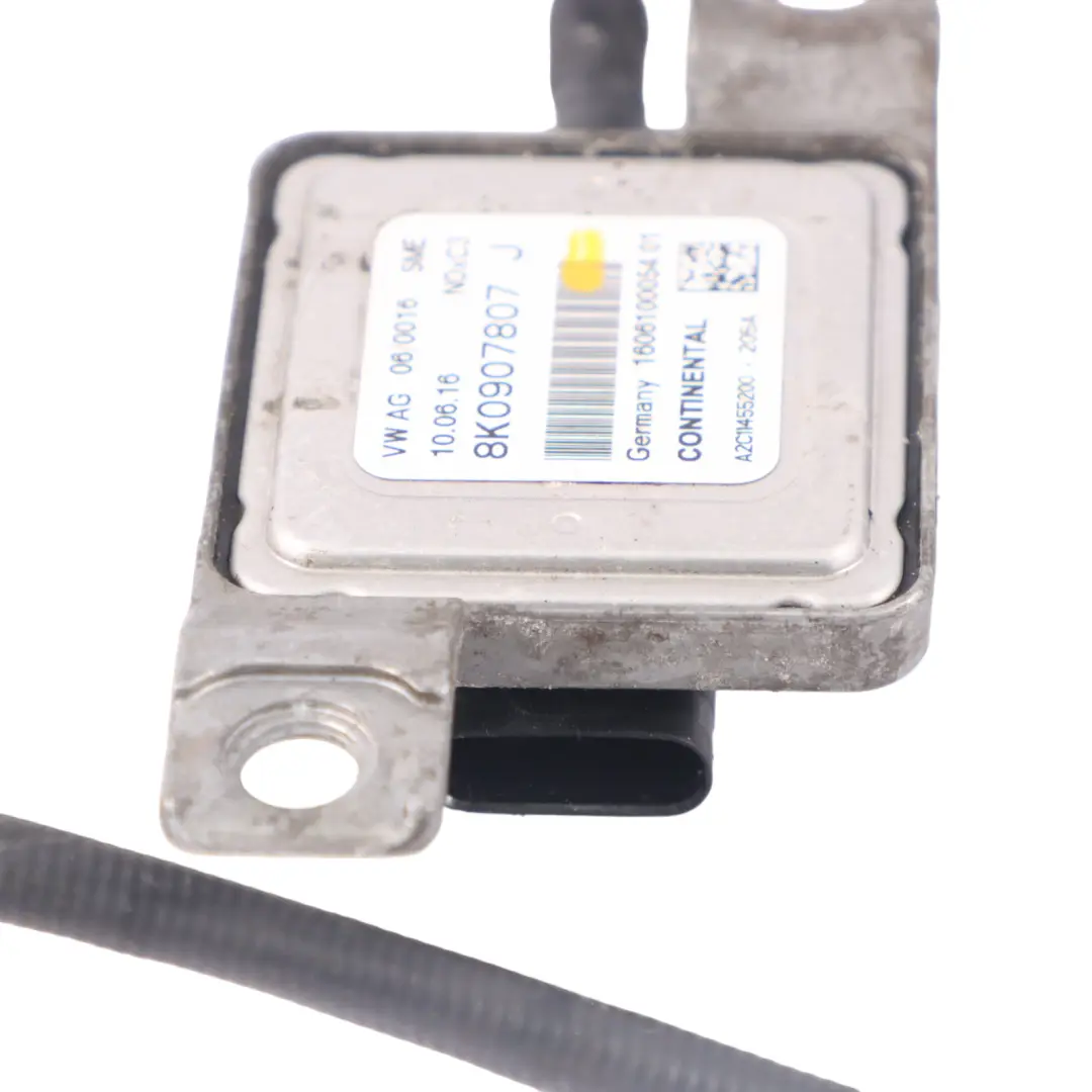 CNHA Oxygen NOX Sensor Module Control Unit to Audi A5 8T 2.0 TDI with Part number 8K0907807J Audi A5 8T 2.0 TDI CNHA Oxygen NOX Sensor Module Control Unit - SKU 8K0907807J - Part number 8K0907807J