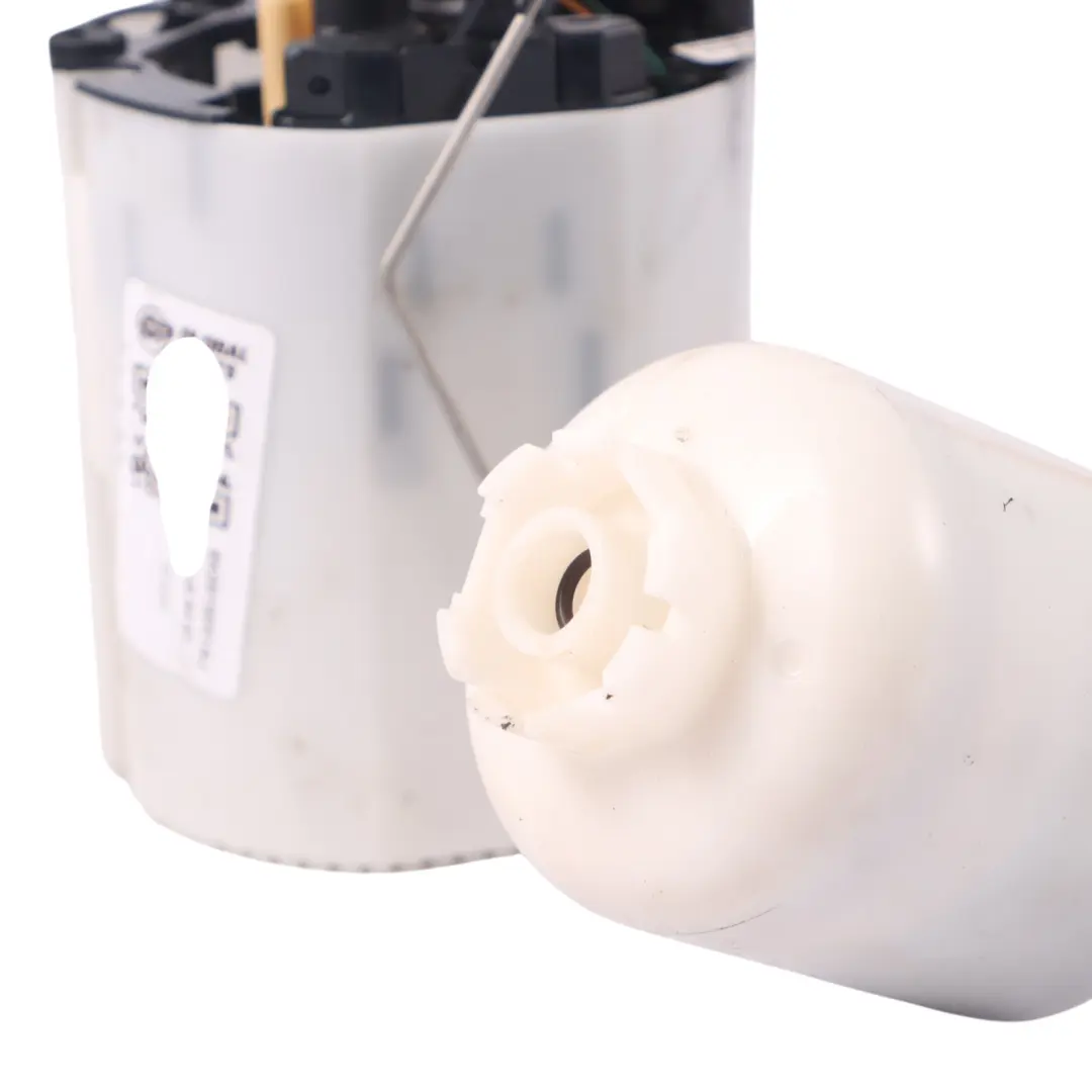 Capteur de contrôle du niveau de la pompe à carburant pour Audi A5 8T à propos du numéro de pièce 8K0919051AJ Audi A5 8T Capteur de contrôle du niveau de la pompe à carburant - SKU 8K0919051AJ - Numéro de pièce 8K0919051AJ