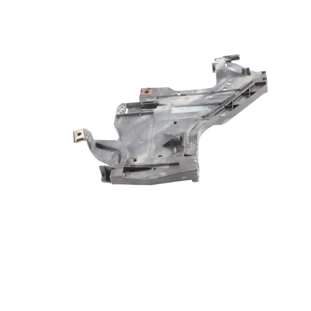 Headlight Support Bracket Mount Holder Right O/S to Audi A4 B8 with Part number 8K0941454 Audi A4 B8 Headlight Support Bracket Mount Holder Right O/S - SKU 8K0941454 - Part number 8K0941454