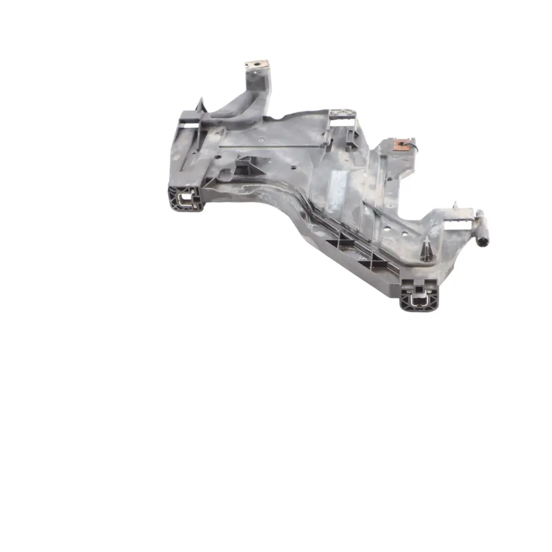 Headlight Support Bracket Mount Holder Right O/S to Audi A4 B8 with Part number 8K0941454 Audi A4 B8 Headlight Support Bracket Mount Holder Right O/S - SKU 8K0941454 - Part number 8K0941454