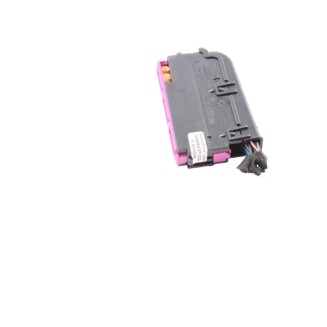 Audi Volkswagen Fuse Box Connector Socket Module Unit - SKU 8K0941824D - Part number 8K0941824D