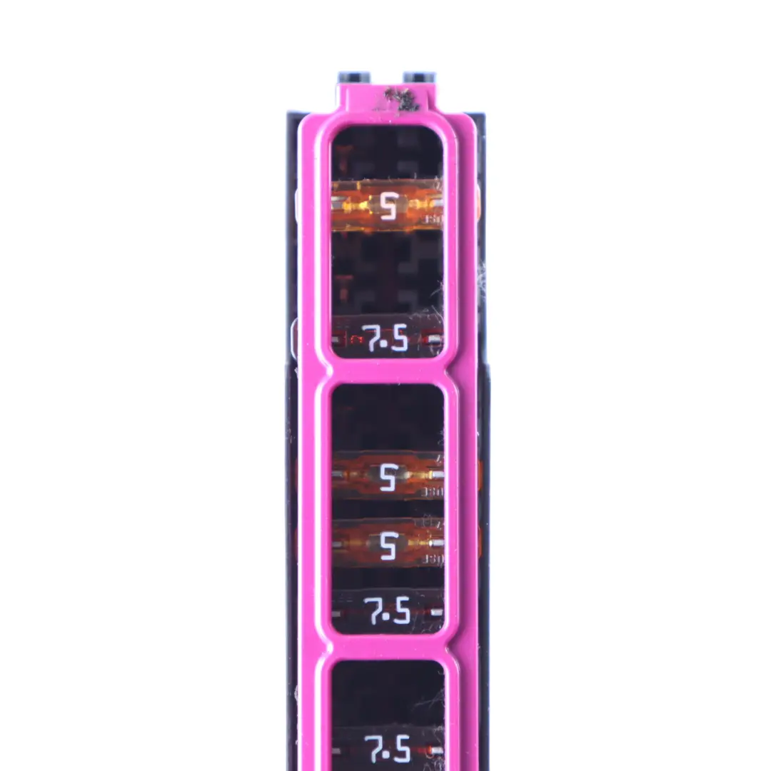 Audi Volkswagen Scatola Dei Fusibili Connettore Presa Modulo Unità - SKU 8K0941824D - Numero di parte 8K0941824D