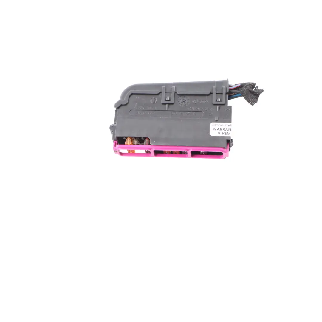 Sicherungs Kasten Anschluss Modul für Audi Volkswagen mit Teilenummer 8K0941824D Audi Volkswagen Sicherungs Kasten Anschluss Modul - SKU 8K0941824D - Teilenummer 8K0941824D