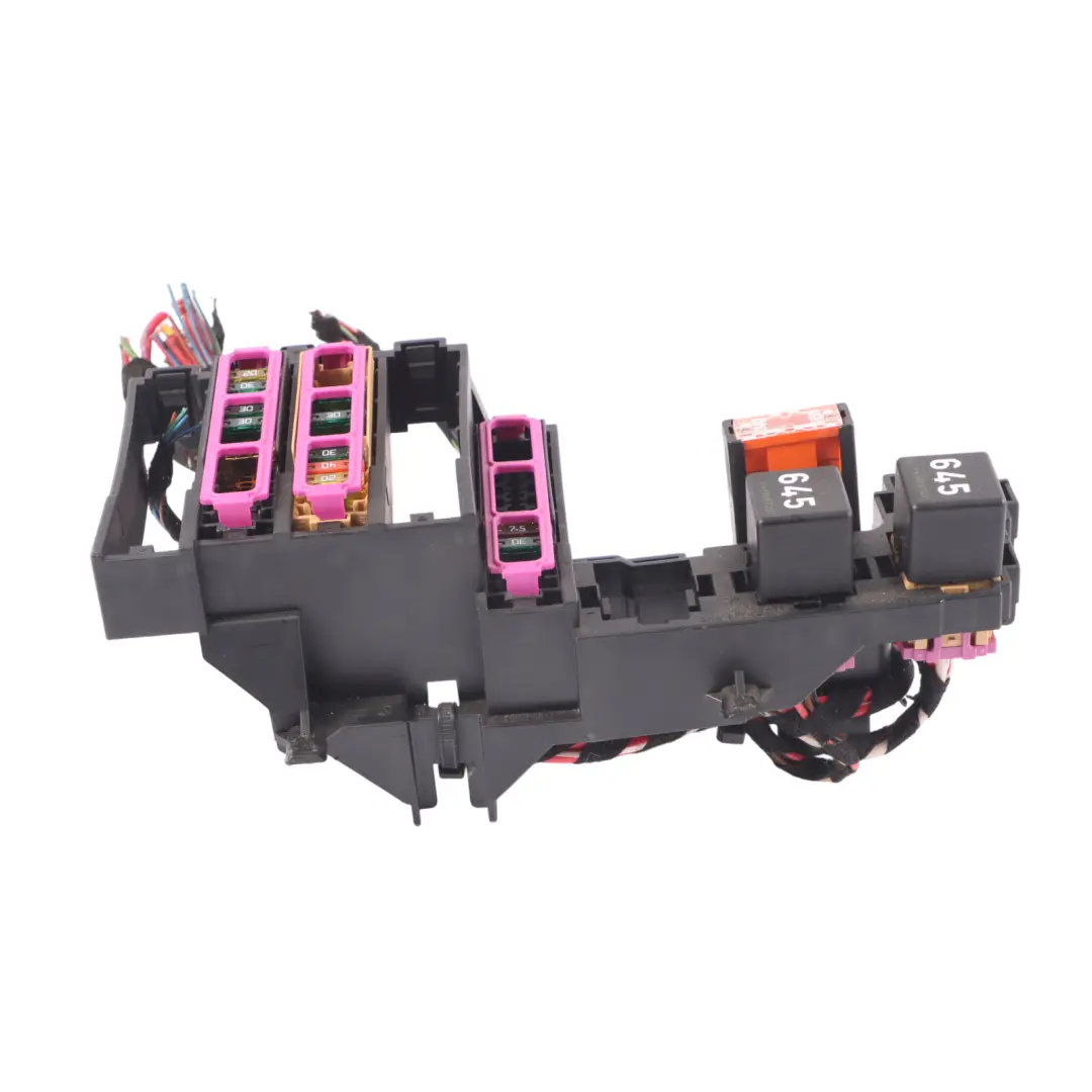 AUDI A5 8T 2.0 TDI CGLC Fuse Relay Box Power Distribution - SKU 8K0971845A - Part number 8K0971845A