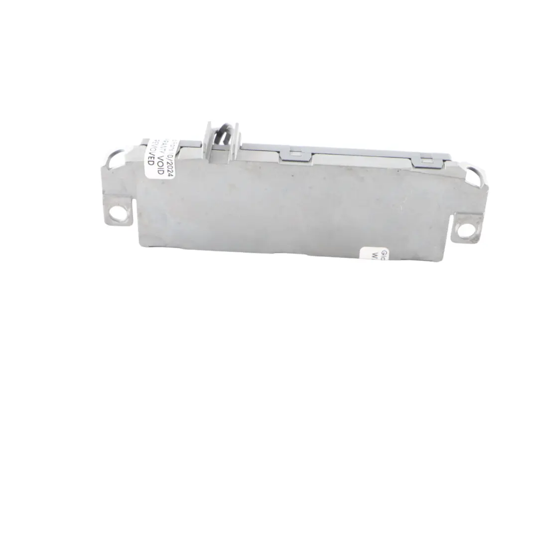 Audi A4 B8 Antenna Amplifier Aerial Module Booster Control Unit - SKU 8K5035225J - Part number 8K5035225J