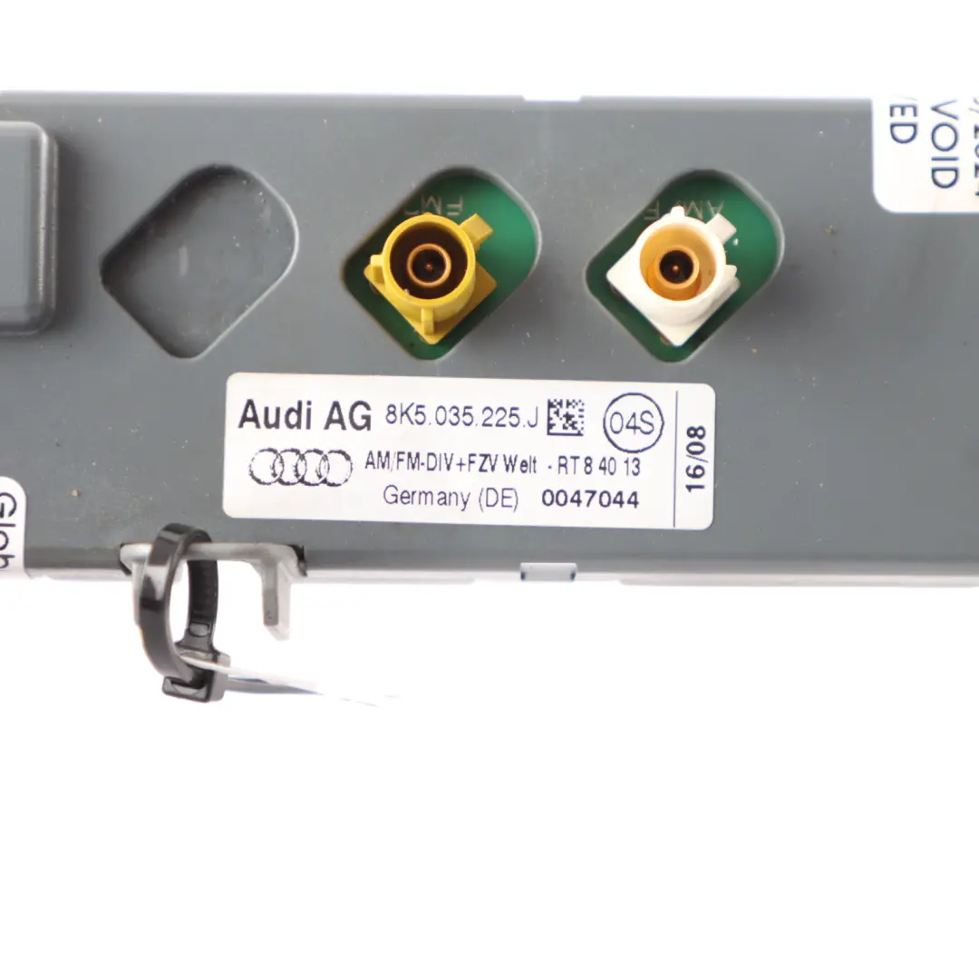 Amplificateur D'Antenne Module Unité De Commande pour Audi A4 B8 à propos du numéro de pièce 8K5035225J Audi A4 B8 Amplificateur D'Antenne Module Unité De Commande - SKU 8K5035225J - Numéro de pièce 8K5035225J
