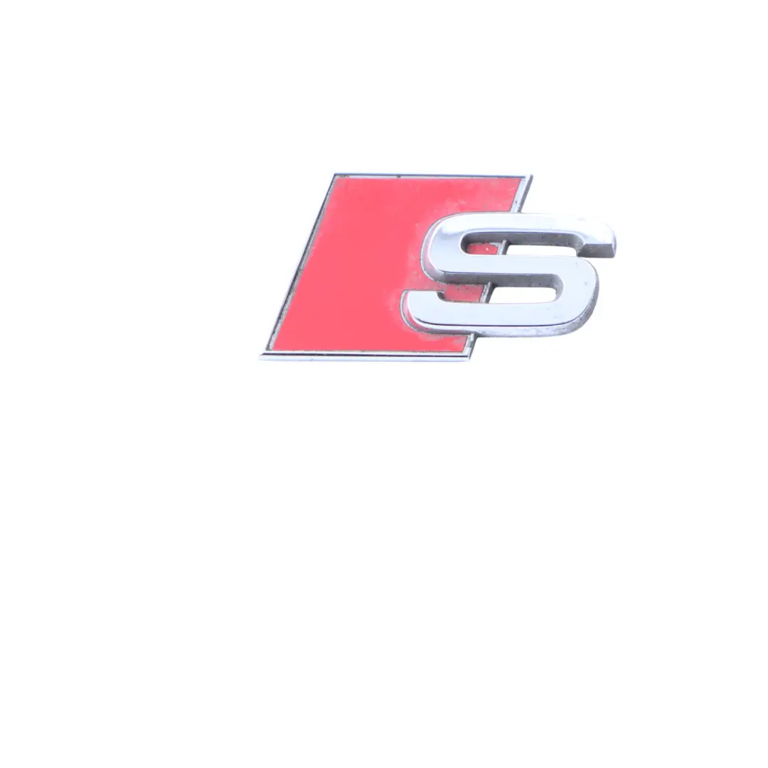 Audi A3 S3 8V Portellone Baule Posteriore Distintivo Emblema Logo - SKU 8L0853735 - Numero di parte 8L0853735