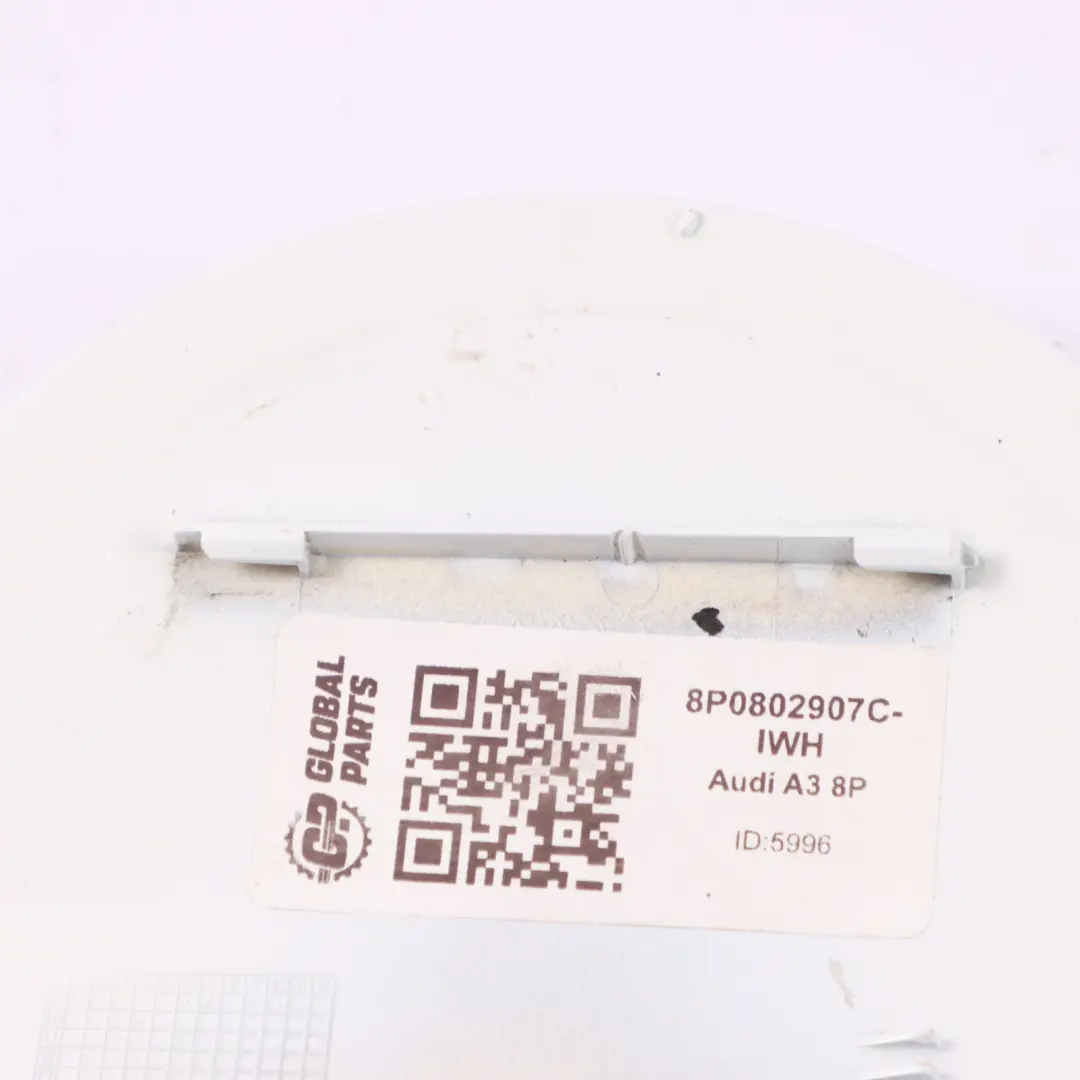 Audi A3 8P Couvercle de trappe à carburant Blanc Ibis - Y9C 8P0802907C - SKU 8P0802907C-IWH - Numéro de pièce 8P0802907C-IWH
