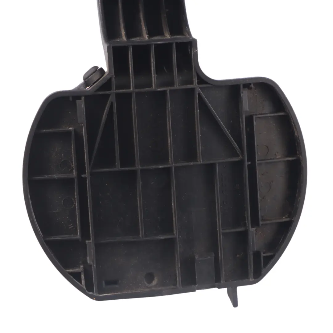 tappo copertura bocchettone riempimento carburante per Audi A3 8P con numero di parte 8P0809999F Audi A3 8P tappo copertura bocchettone riempimento carburante - SKU 8P0809999F - Numero di parte 8P0809999F