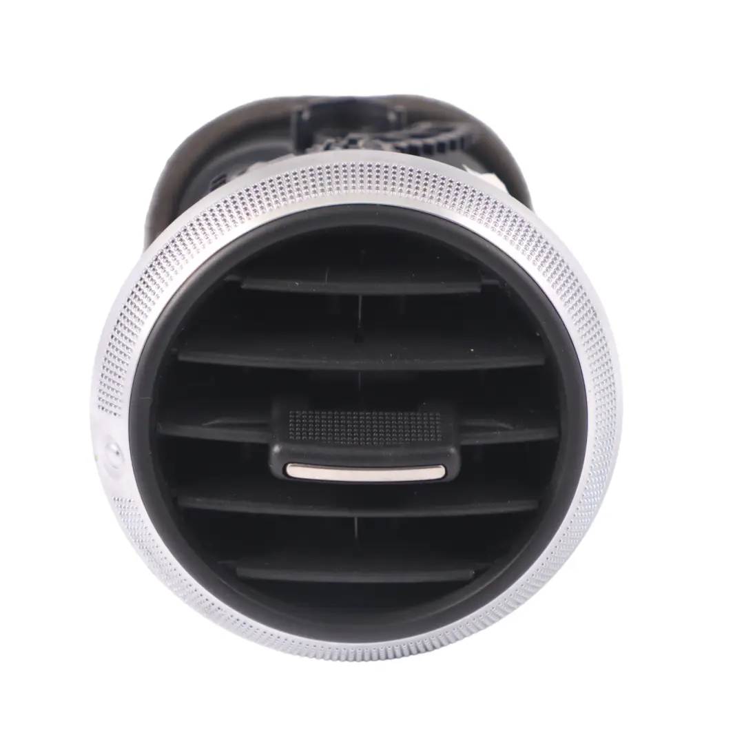 Buse d'aération Grille tableau bord Ventilation d'air pour Audi A3 8P à propos du numéro de pièce 8P0820901C Audi A3 8P Buse d'aération Grille tableau bord Ventilation d'air - SKU 8P0820901C - Numéro de pièce 8P0820901C