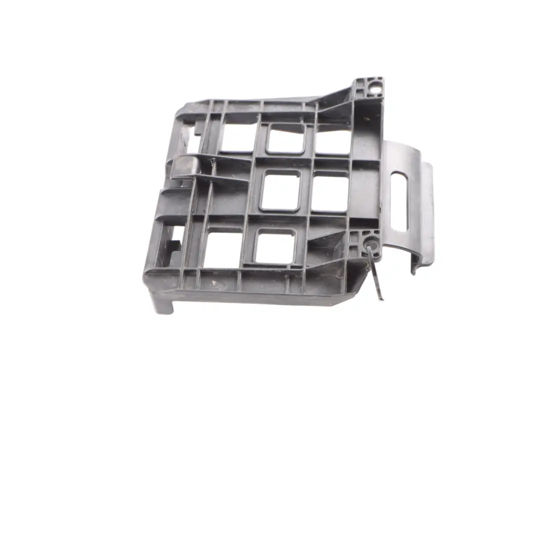 Audi A3 8P Soporte Unidad Motor Soporte Del Módulo ECU - SKU 8P0906131A - Número de pieza 8P0906131A