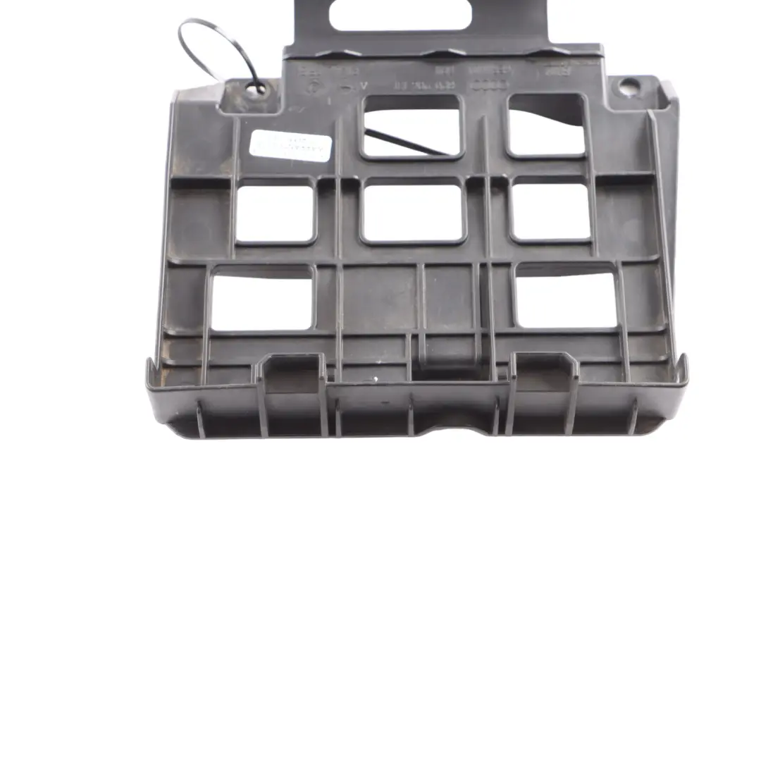 Audi A3 8P Engine Unit Bracket ECU Module Holder Bracket Mount - SKU 8P0906131A - Part number 8P0906131A