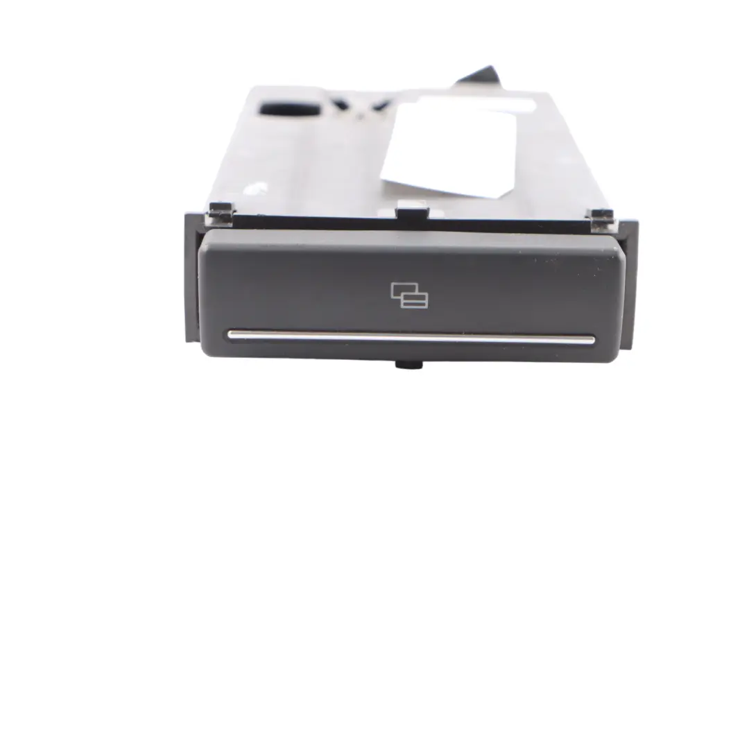 Audi A3 8P Compartiment Rangement Tableau Bord Porte Monnaie Cartes - SKU 8P0941561E - Numéro de pièce 8P0941561E