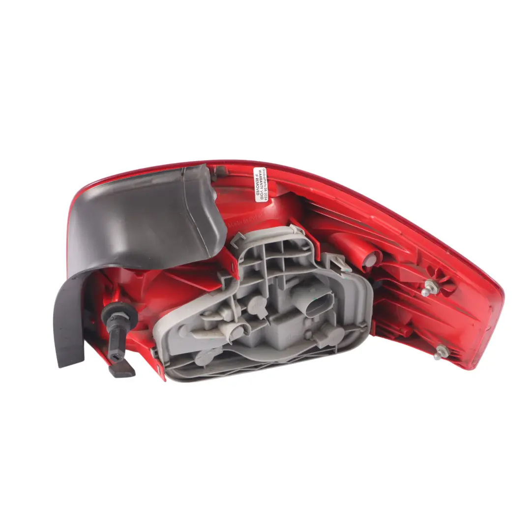 Audi A3 8P Feu arrière Coffre gauche hayon LED - SKU 8P3945095A - Numéro de pièce 8P3945095A