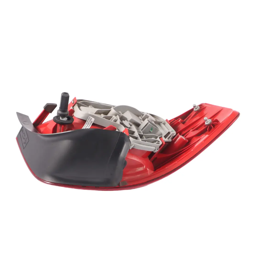 Audi A3 8P lampada posteriore luce baule destra portellone LED - SKU 8P3945096A - Numero di parte 8P3945096A