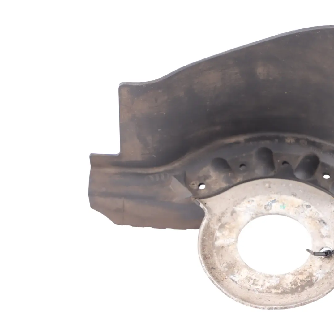 Soporte Goma Muelle Trasero Protector Piedra Izquierdo para Audi RS6 C7 con número de pieza 8R0511539C Audi RS6 C7 Soporte Goma Muelle Trasero Protector Piedra Izquierdo - SKU 8R0511539C - Número de pieza 8R0511539C