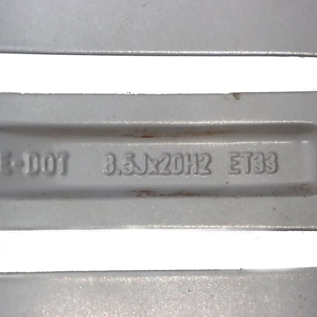 Llanta de aleación ligera plateada Audi Q5 8R 20" 8,5J ET:33 para con número de pieza 8R0601025BG Llanta de aleación ligera plateada Audi Q5 8R 20" 8,5J ET:33 - SKU 8R0601025BG-2 - Número de pieza 8R0601025BG