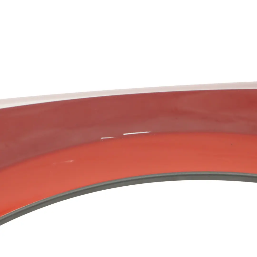 Błotnik Lewy Przedni Volcano Red Czerwony Metallic - Y3M do Audi Q5 8R o numerze 8R0821105A Audi Q5 8R Błotnik Lewy Przedni Volcano Red Czerwony Metallic - Y3M - SKU 8R0821105A-VRE - Numer Części 8R0821105A