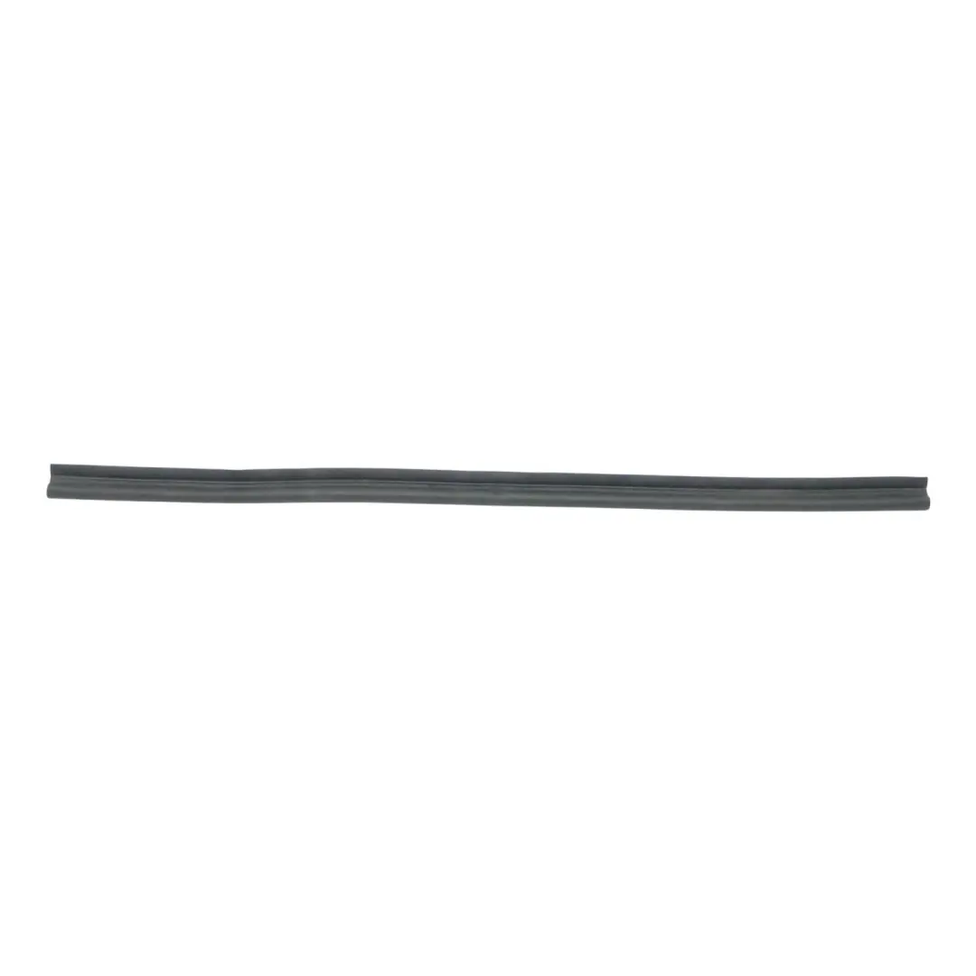 Audi Q5 8R Joint de compartiment moteur Joint en caoutchouc - SKU 8R0823723B - Numéro de pièce 8R0823723B