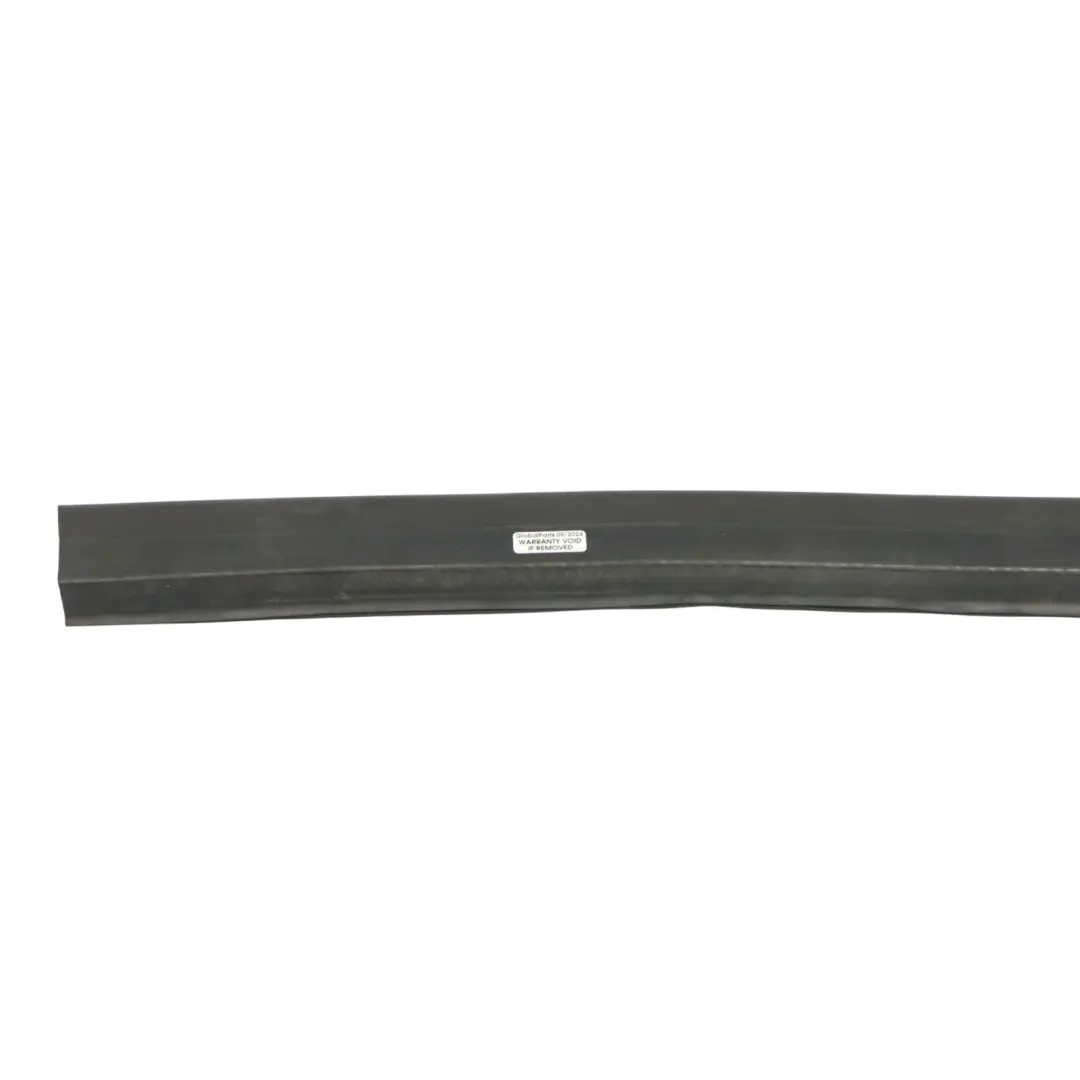 Audi Q5 8R Guarnizione del vano motore Guarnizione in gomma di tenuta - SKU 8R0823723B - Numero di parte 8R0823723B