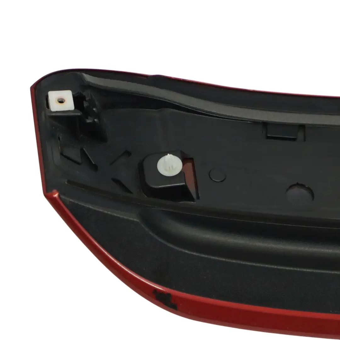 toit pour le coffre arrière Volcano Red - Y3M pour Audi Q5 8R Aileron de à propos du numéro de pièce 8R0827933B Audi Q5 8R Aileron de toit pour le coffre arrière Volcano Red - Y3M - SKU 8R0827933B-VRE - Numéro de pièce 8R0827933B