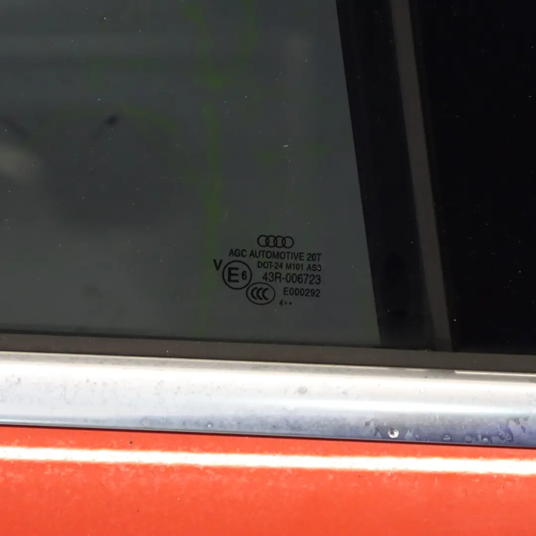 Audi Q5 8R Tür hinten rechts Volcano Red Metallic - Y3M - SKU 8R0833052B-VRE - Teilenummer 8R0833052B