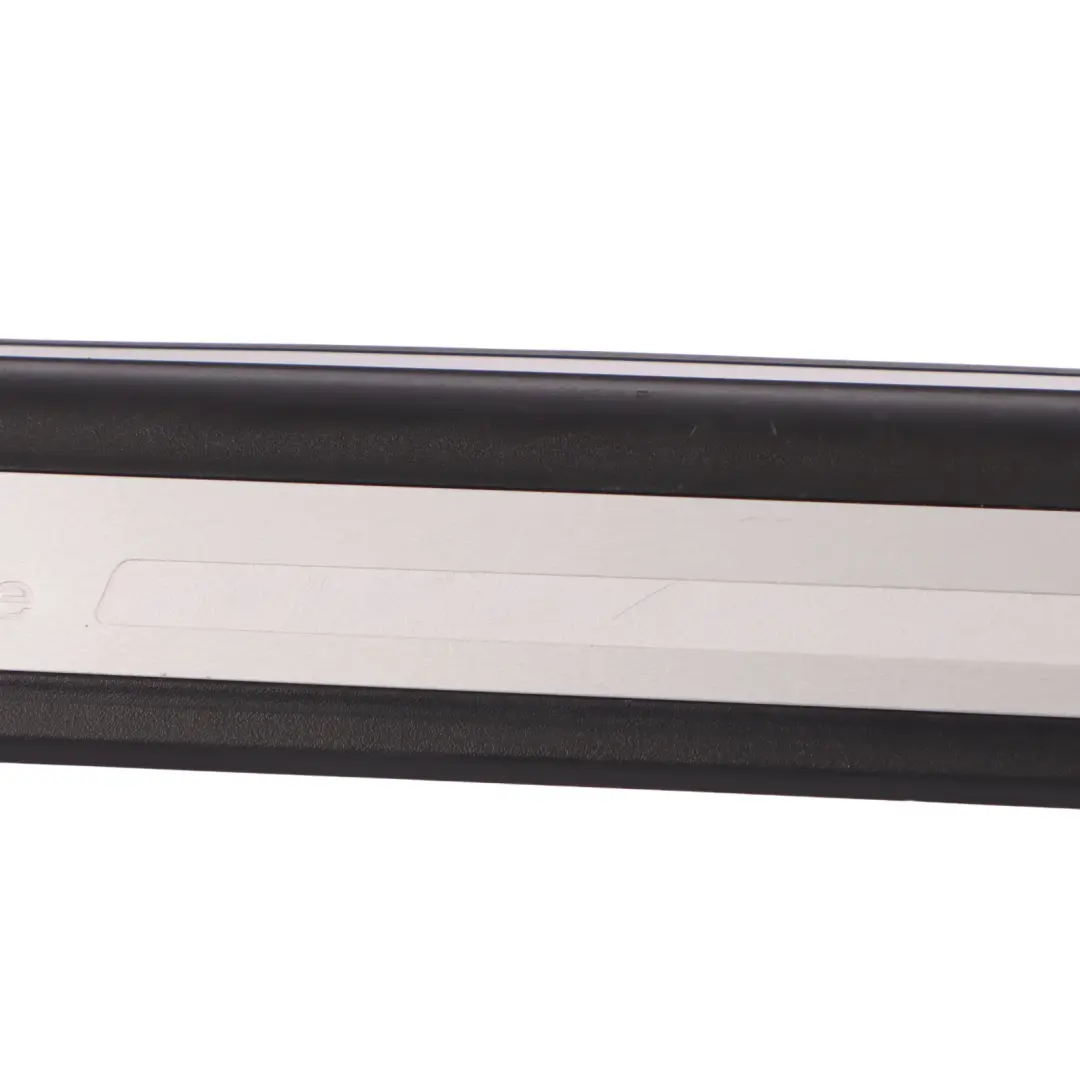  Embellecedor peldaño umbral interior Audi Q5 8R delantero derecho - SKU 8R0853374C - Número de pieza 8R0853374C