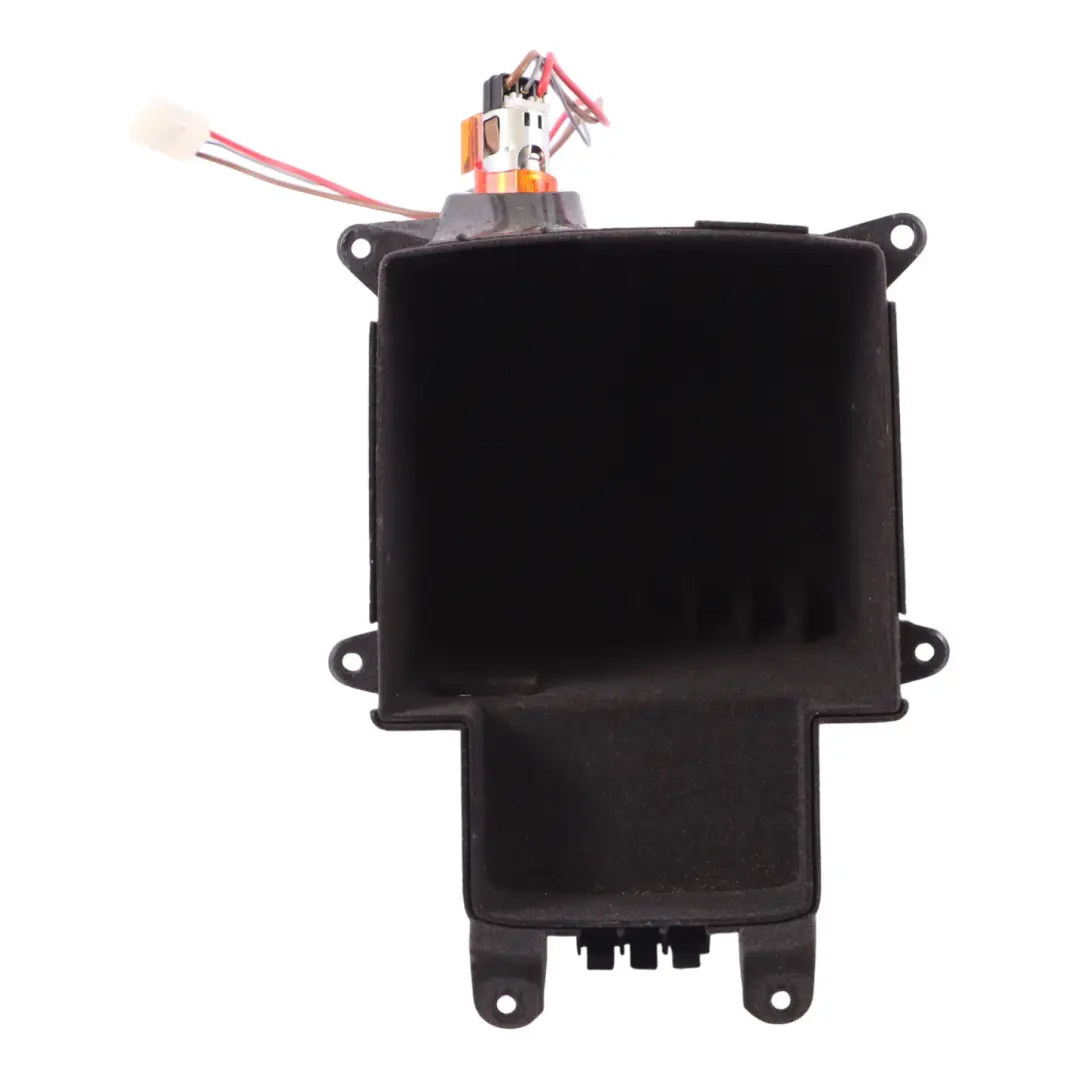 Vaschetta portaoggetti per console centrale per Audi Q5 8R con numero di parte 8R0864981 Audi Q5 8R Vaschetta portaoggetti per console centrale - SKU 8R0864981 - Numero di parte 8R0864981