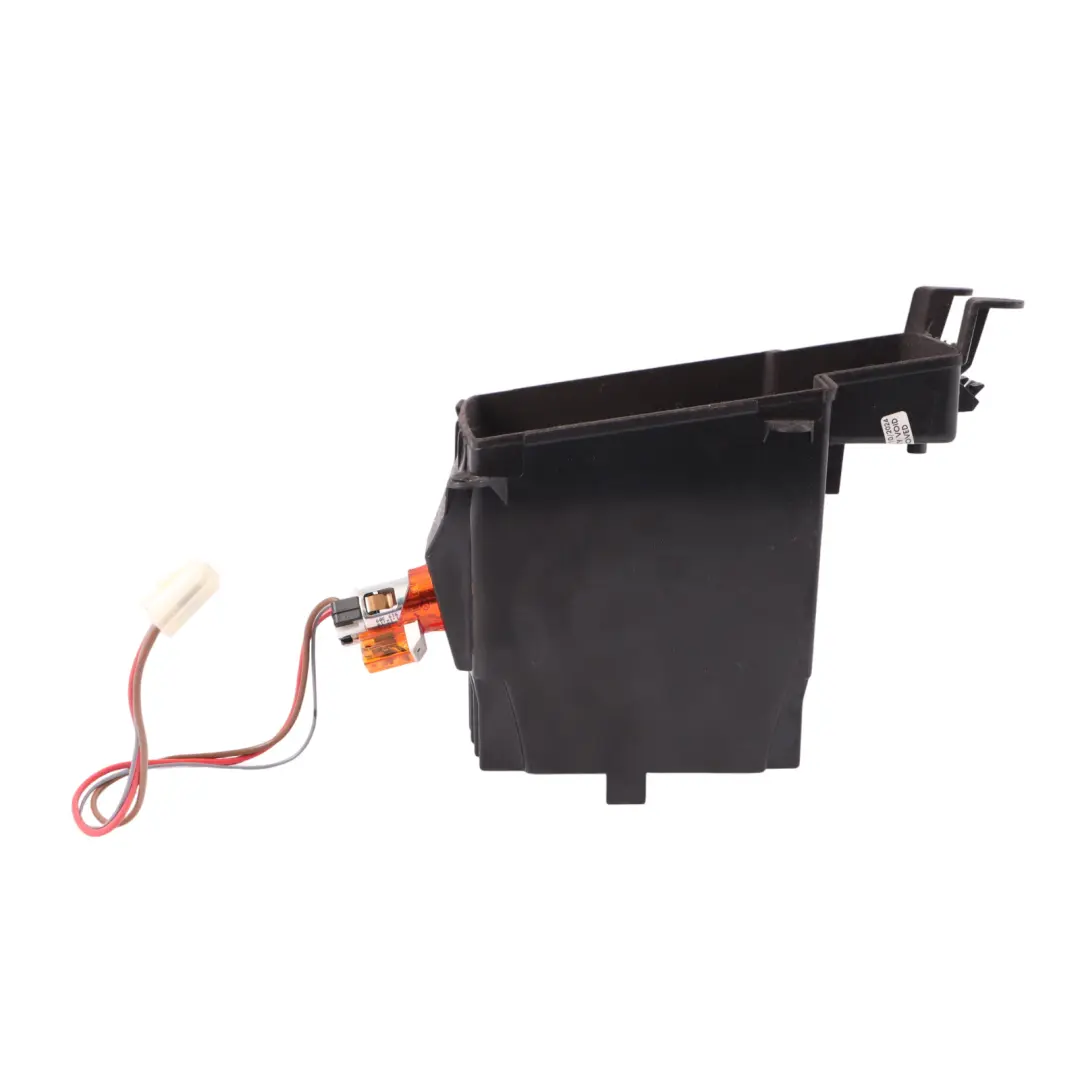 Vaschetta portaoggetti per console centrale per Audi Q5 8R con numero di parte 8R0864981 Audi Q5 8R Vaschetta portaoggetti per console centrale - SKU 8R0864981 - Numero di parte 8R0864981