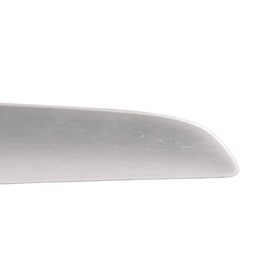 Habillage intérieur de porte Alu Avant Arrière Droite pour Audi Q5 8R à propos du numéro de pièce 8R0867410F Audi Q5 8R Habillage intérieur de porte Alu Avant Arrière Droite - SKU 8R0867410F - Numéro de pièce 8R0867410F