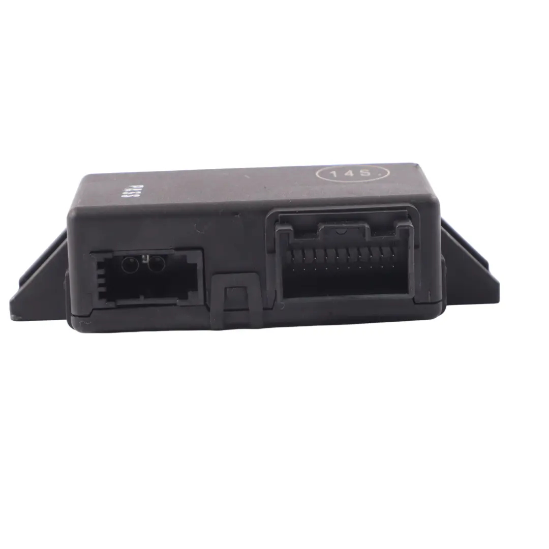 Audi A5 8T 2.0 TDI Unité du module de contrôle de la passerelle ECU - SKU 8R0907468C - Numéro de pièce 8R0907468C