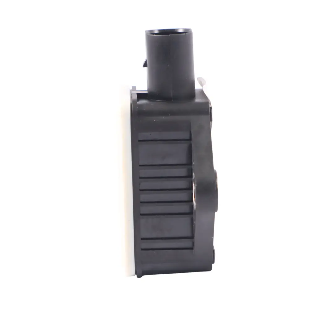 Sensor de Aceleración Trasero Módulo ESP Unidad ECU para Audi A5 8T con número de pieza 8R0907637B Audi A5 8T Sensor de Aceleración Trasero Módulo ESP Unidad ECU - SKU 8R0907637B - Número de pieza 8R0907637B