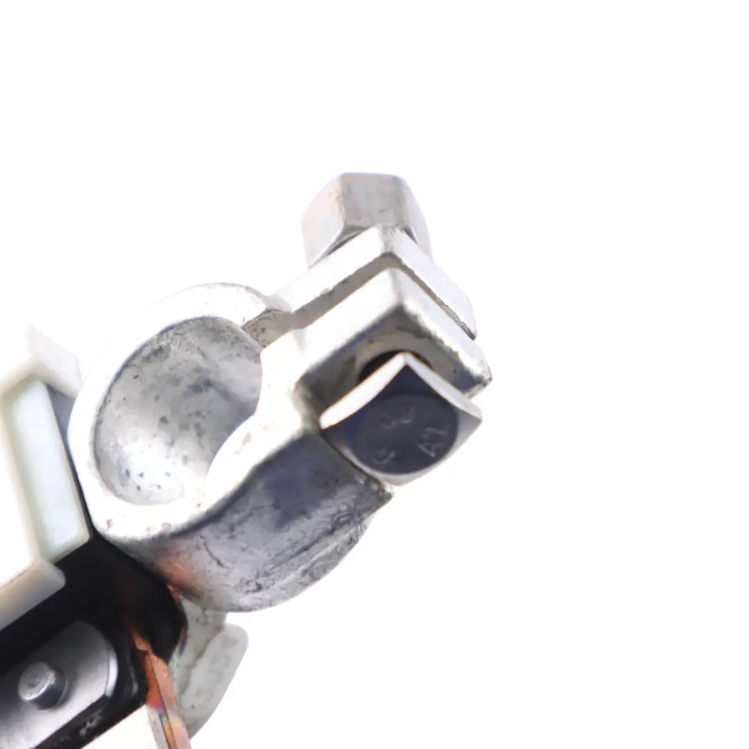 Klema Minusowa Przewód do Audi Q5 8R o numerze 8R0915181C Audi Q5 8R Klema Minusowa Przewód - SKU 8R0915181C - Numer Części 8R0915181C