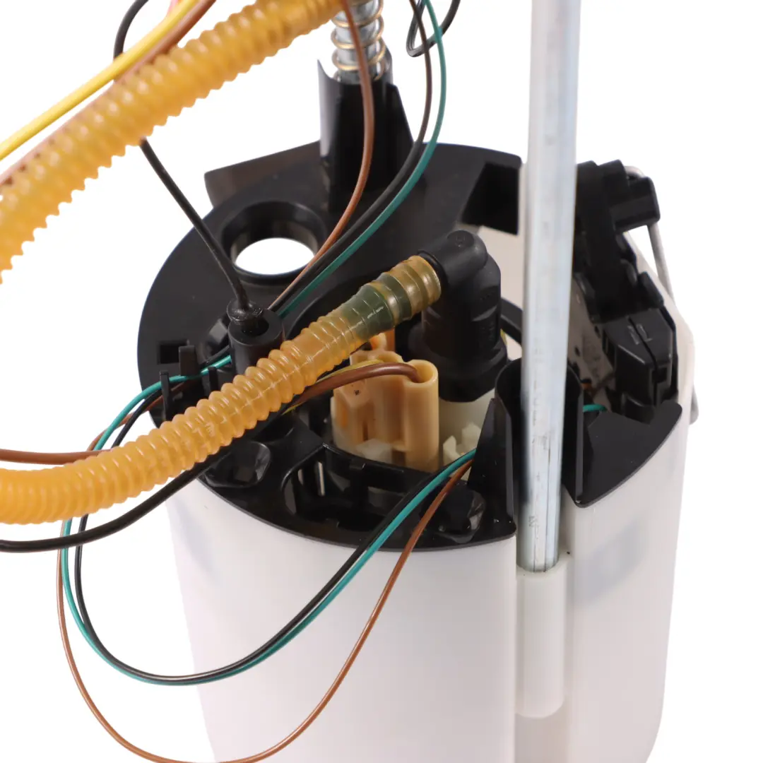 CNCD Fuel Pump Sender Delivery Unit to AUDI Q5 8R 2.0 TFSI with Part number 8R0919051G AUDI Q5 8R 2.0 TFSI CNCD Fuel Pump Sender Delivery Unit - SKU 8R0919051G - Part number 8R0919051G