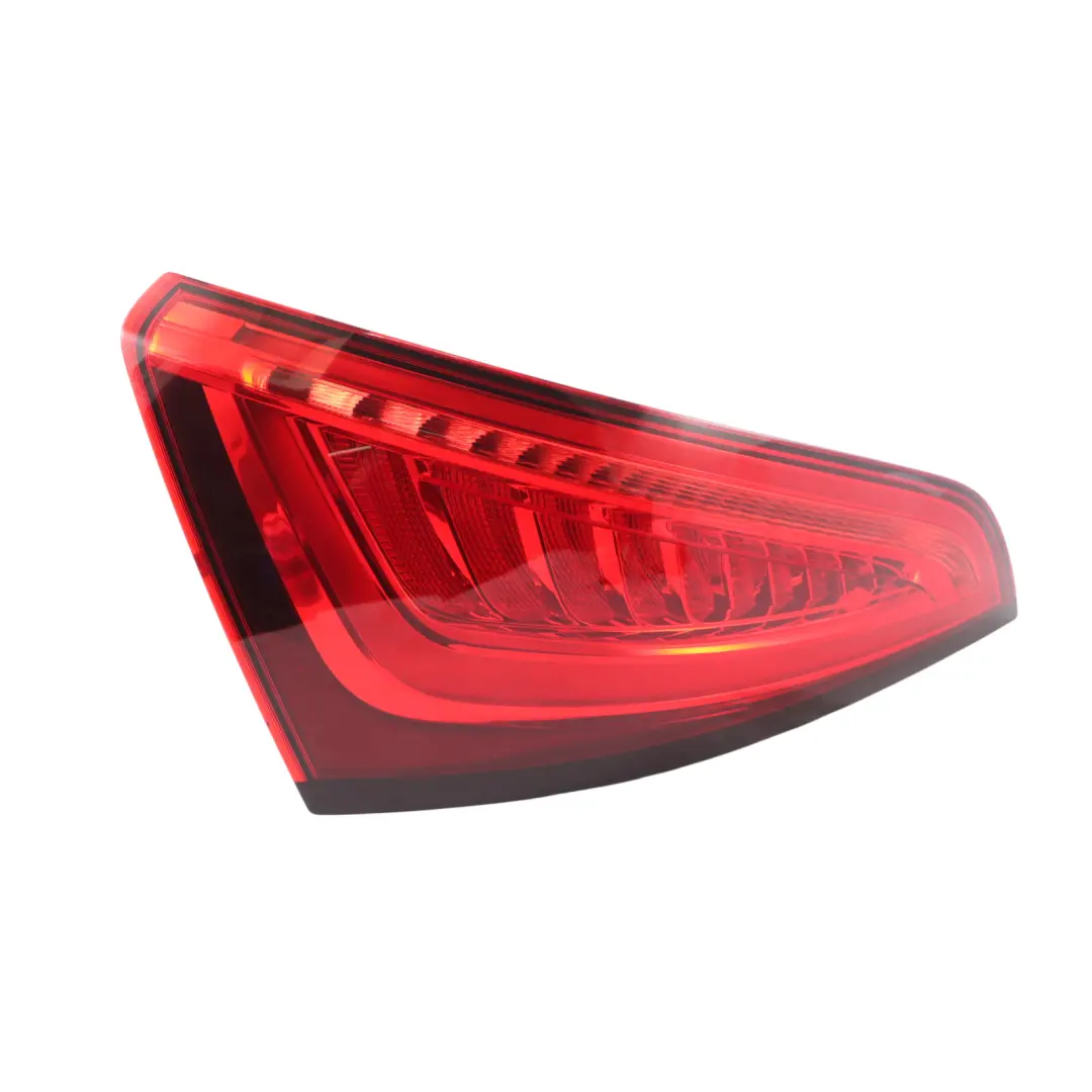 Audi Q5 8R Heckklappe Kofferraum Licht Lampe Hinten Links - SKU 8R0945093C - Teilenummer 8R0945093C