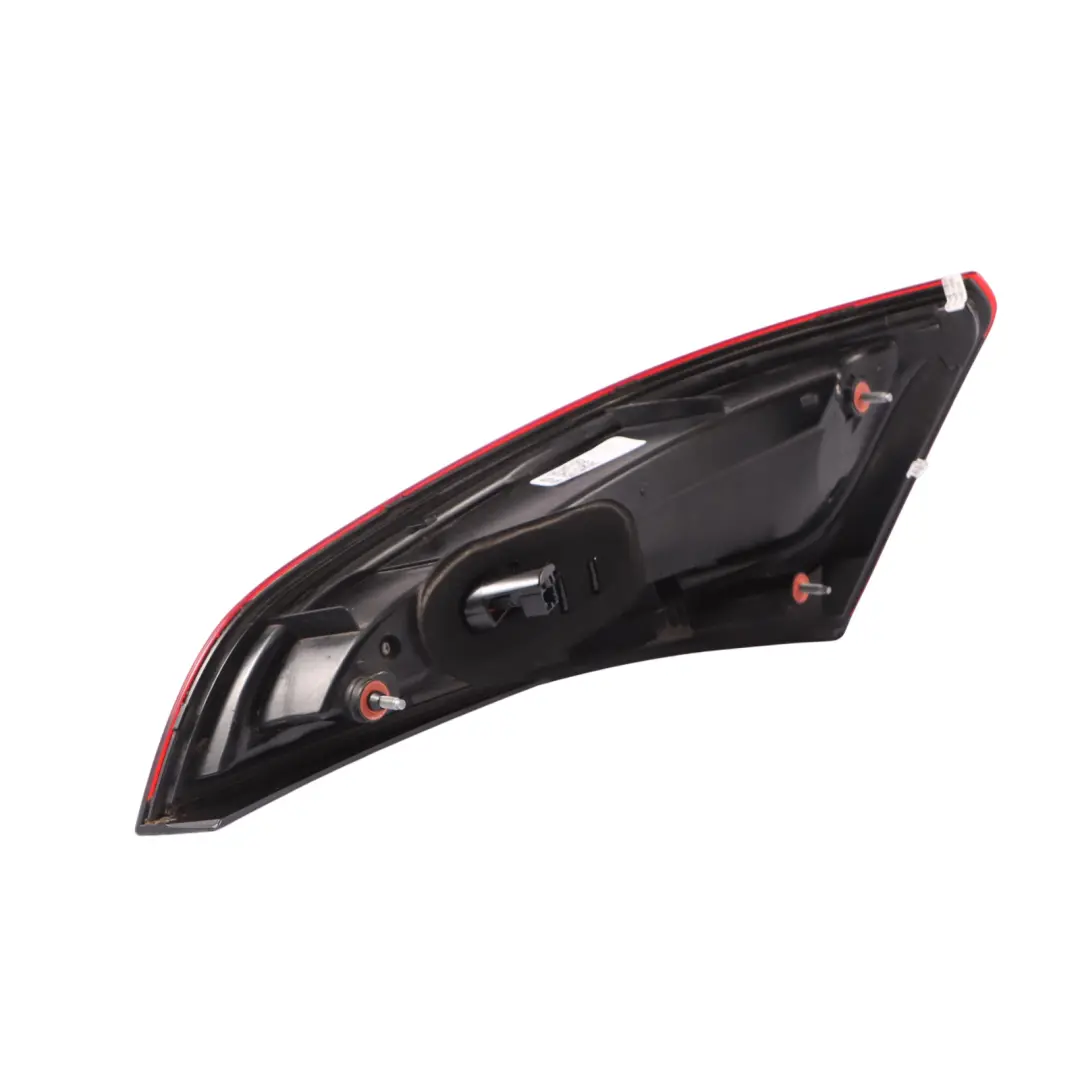 Audi Q5 8R Heckklappe Kofferraum Licht Lampe Hinten Links - SKU 8R0945093C - Teilenummer 8R0945093C
