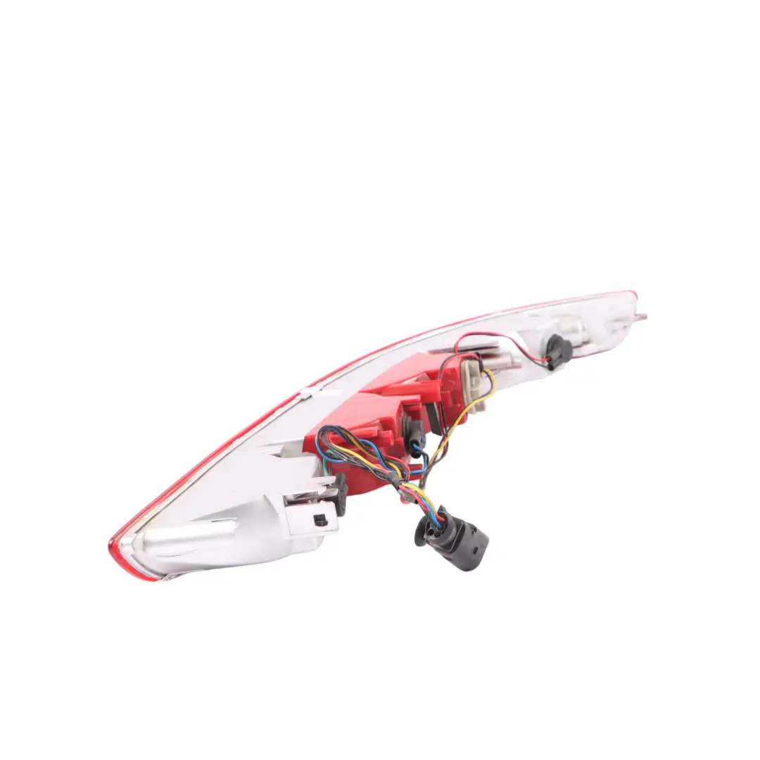 Lampa Zderzaka Tylne Światło Lewy Tył do Audi Q5 8R o numerze 8R0945095 Audi Q5 8R Lampa Zderzaka Tylne Światło Lewy Tył - SKU 8R0945095 - Numer Części 8R0945095