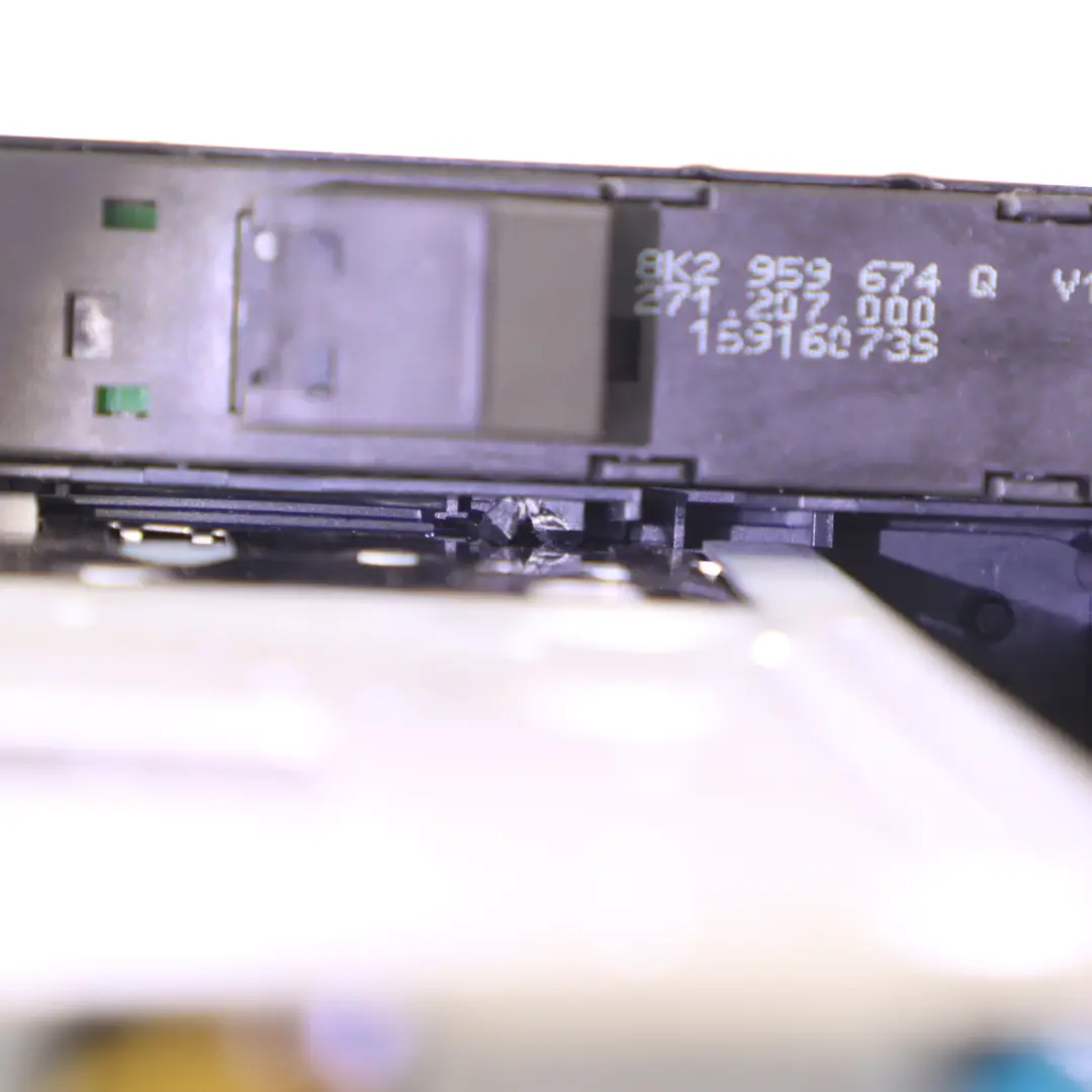 Audi A5 8T Harman Multimedia Sat Navi Radio CD Player Head Unit - SKU 8R2035666L - Part number 8R2035666L