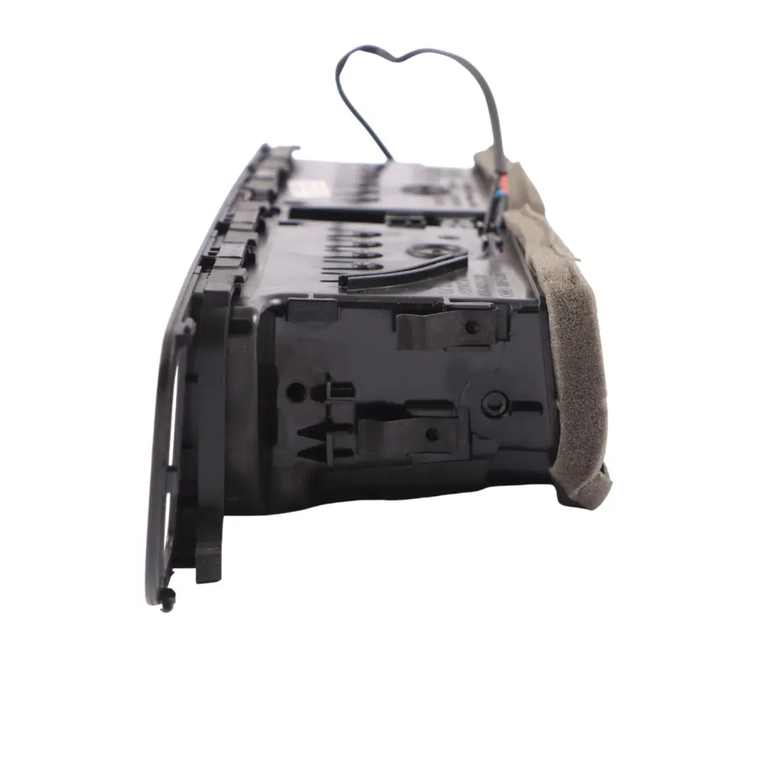 Centre Dashboard Air Vent Nozzle Grille Trim to Audi Q5 8R with Part number 8R2820951G Audi Q5 8R Centre Dashboard Air Vent Nozzle Grille Trim - SKU RHD-8R2820951G - Part number 8R2820951G